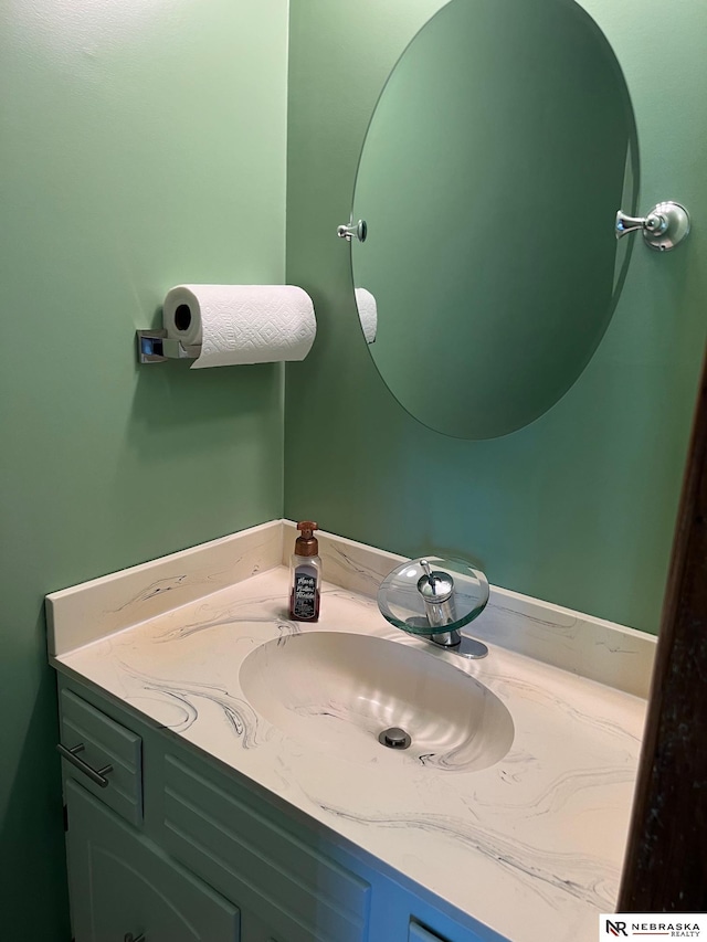 6211 S 150th St, Omaha, NE 68137 - bathroom with vanity