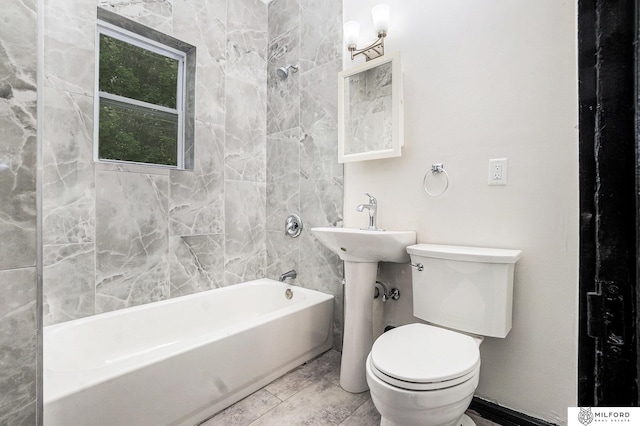 4419 N 39th St, Omaha, NE 68111 - full bathroom featuring toilet and bathtub / shower combination
