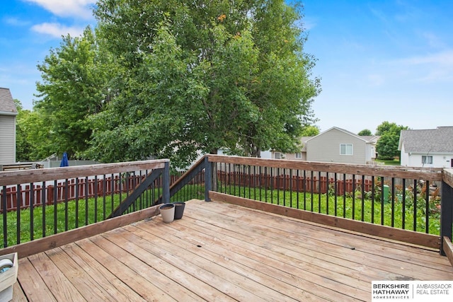 17737 Edna St, Omaha, NE 68136 - view of wooden deck