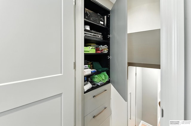 9903 Pasadena Ave, Omaha, NE 68124 - view of closet