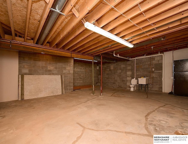 1502 Sunshine Blvd, Bellevue, NE 68123 - unfinished basement featuring concrete block wall