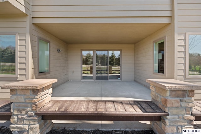 1320 S 190th Plz, Omaha, NE 68130 - deck featuring a patio