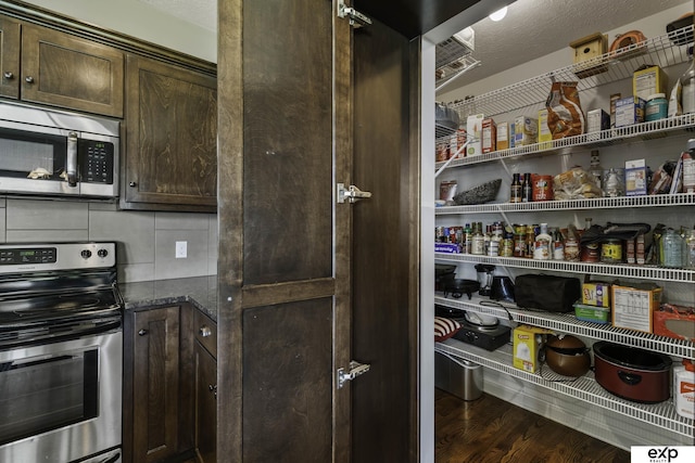 6015 S 193rd St, Omaha, NE 68135 - view of storage area