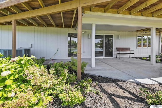 12328 Rose Ln, Omaha, NE 68154 - view of patio / terrace