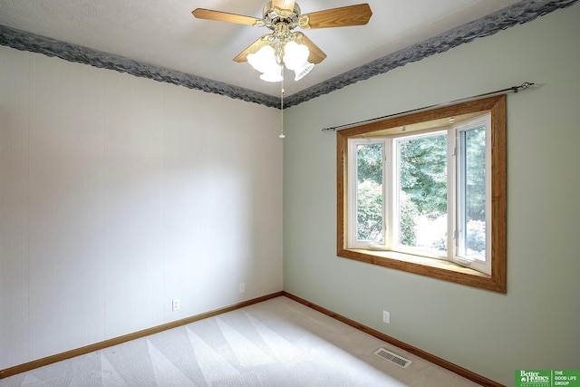16140 Josephine St, Omaha, NE 68136 - unfurnished room with a ceiling fan and light colored carpet