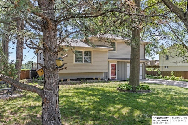 301 Gladys Ave, Yutan, NE 68073 - split level home with a garage and driveway
