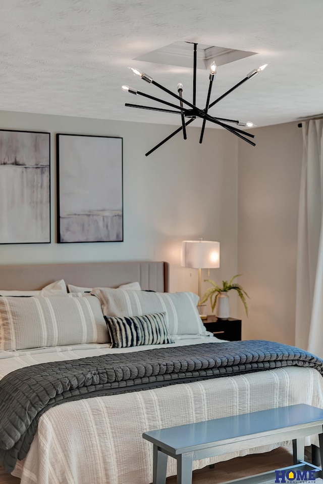 6833 Summerset Ct, Lincoln, NE 68516 - bedroom with a chandelier