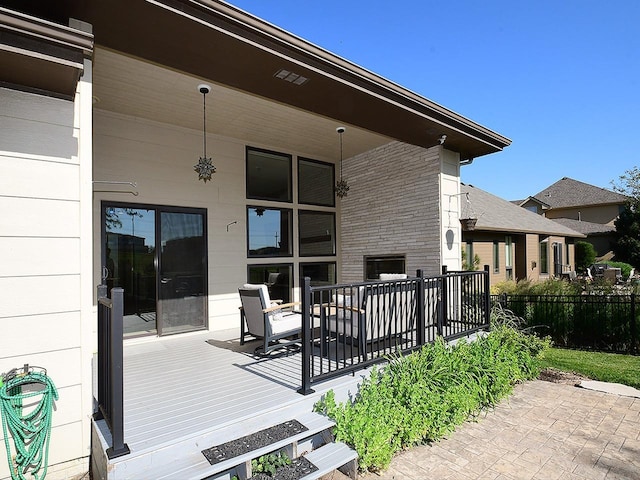 6535 N 157th St, Omaha, NE 68116 - view of covered porch