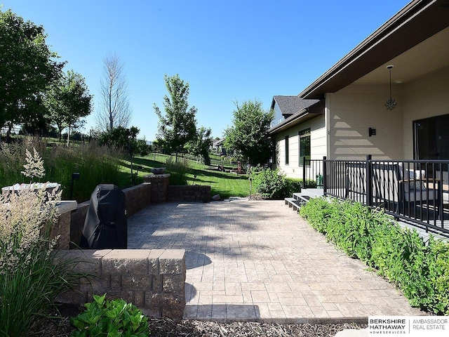 6535 N 157th St, Omaha, NE 68116 - view of patio