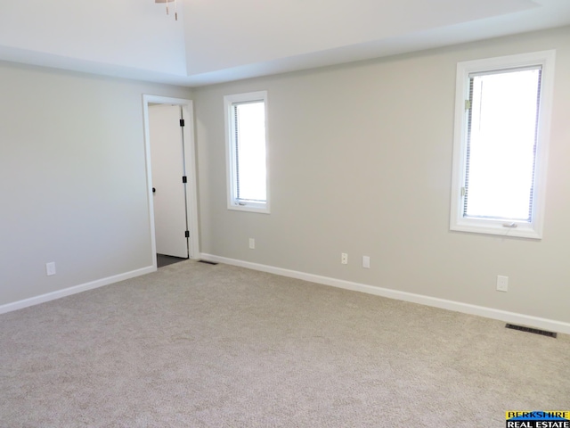 933 N 150th St, Omaha, NE 68154 - carpeted empty room with baseboards