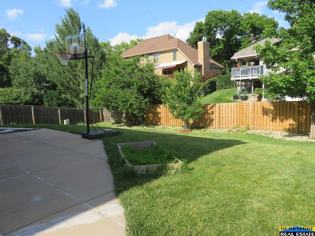 933 N 150th St, Omaha, NE 68154 - view of fenced backyard