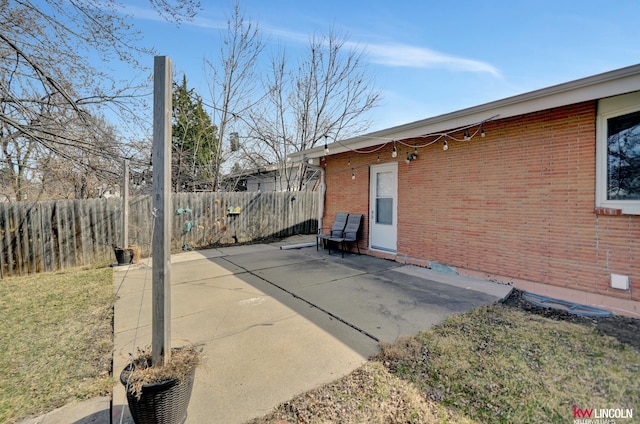 8032 E Avon Ln, Lincoln, NE 68505 - view of patio / terrace
