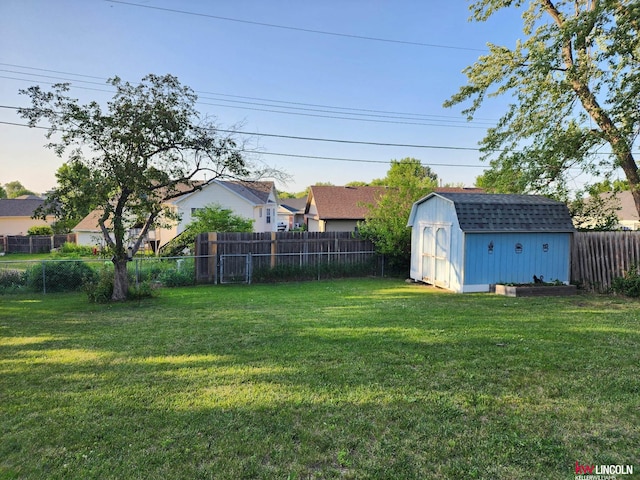 8032 E Avon Ln, Lincoln, NE 68505 - fenced backyard featuring a shed and a residential view