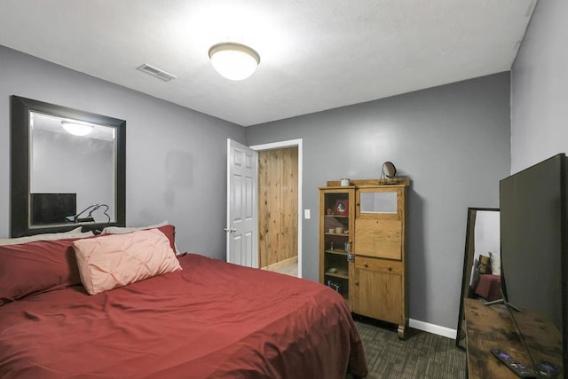 14210 Potter Pkwy, Omaha, NE 68142 - carpeted bedroom featuring baseboards