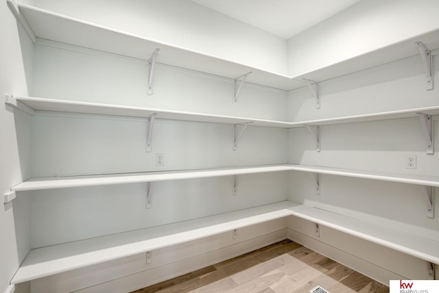 5608 N 212th St, Elkhorn, NE 68022 - view of pantry