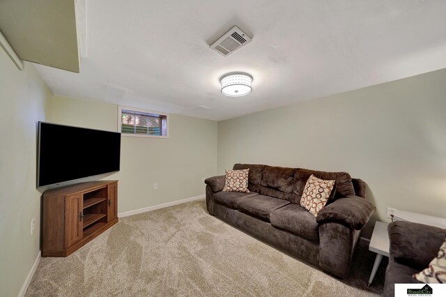 4415 S St, Lincoln, NE 68506 - living room with light carpet and baseboards