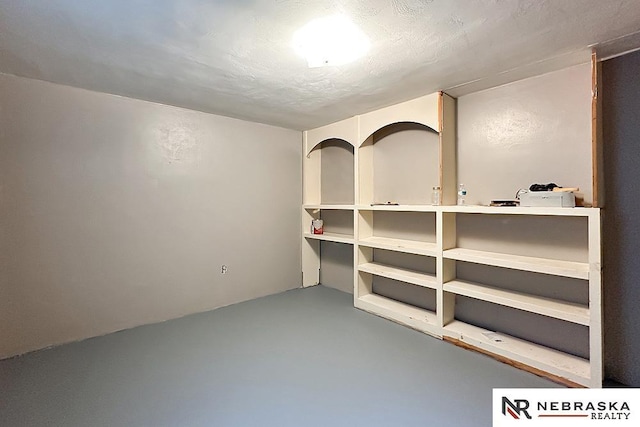 437 S 90th St, Omaha, NE 68114 - view of storage room