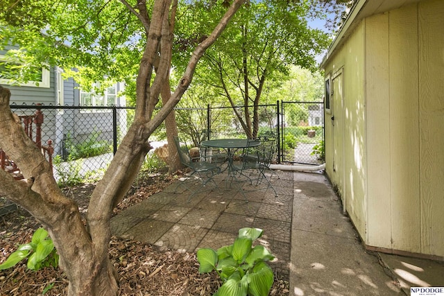 4340 Miami St, Omaha, NE 68104 - view of patio / terrace with a gate