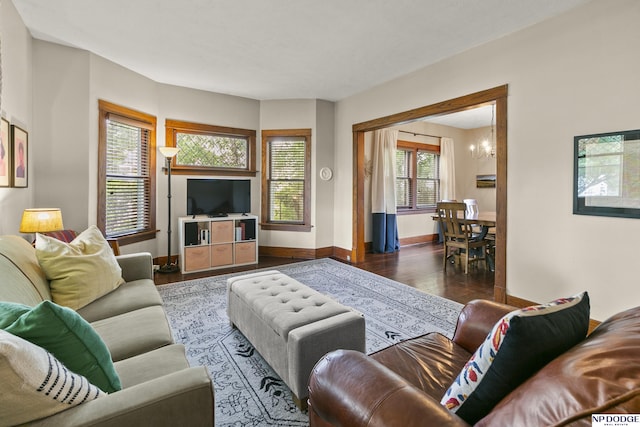 4340 Miami St, Omaha, NE 68104 - living area featuring a chandelier and wood finished floors