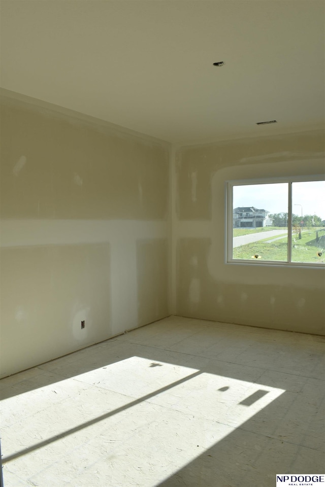 11001 N 170th St, Bennington, NE 68007 - view of spare room