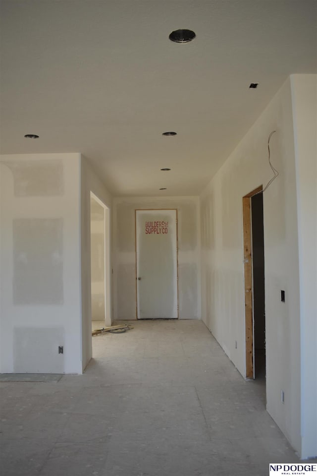 11001 N 170th St, Bennington, NE 68007 - view of corridor