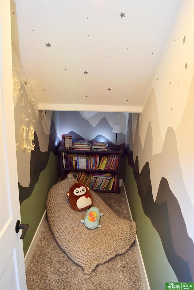 5445 Kestrel Pkwy, Omaha, NE 68022 - carpeted bedroom featuring baseboards