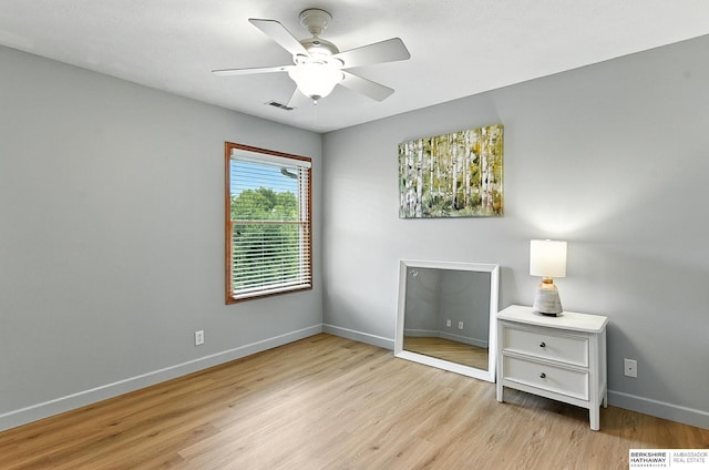 17534 Jefferson St, Omaha, NE 68135 - bedroom with wood finished floors and ceiling fan