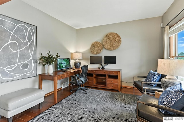 17534 Jefferson St, Omaha, NE 68135 - home office with wood finished floors