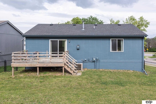 6633 N 115th St, Omaha, NE 68164 - rear view of property featuring a deck and a shingled roof