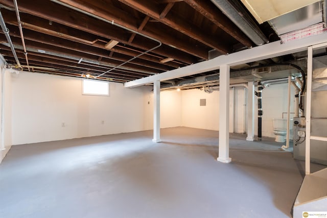 3207 Castelar St, Omaha, NE 68105 - view of below grade area