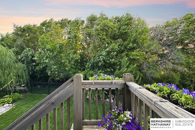 10818 S 109th St, Papillion, NE 68046 - view of deck at dusk