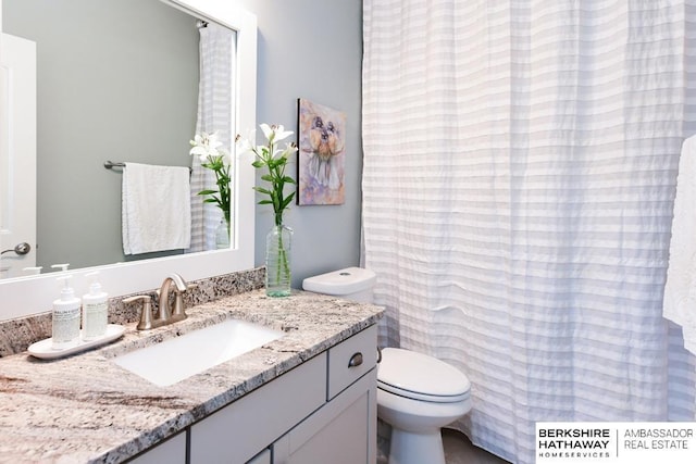 10818 S 109th St, Papillion, NE 68046 - full bathroom with toilet and vanity