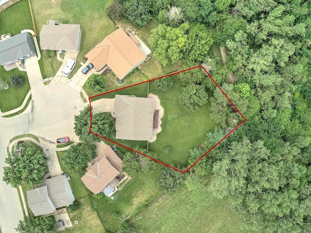 6015 S 163rd Cir, Omaha, NE 68135 - aerial overview of property's location featuring property parcel outlined