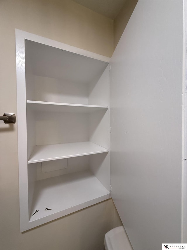 13910 Shirley St, Omaha, NE 68144 - view of closet