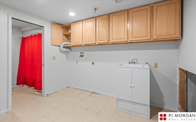 625 S 67th St, Omaha, NE 68106 - laundry room featuring hookup for a washing machine, electric dryer hookup, and recessed lighting