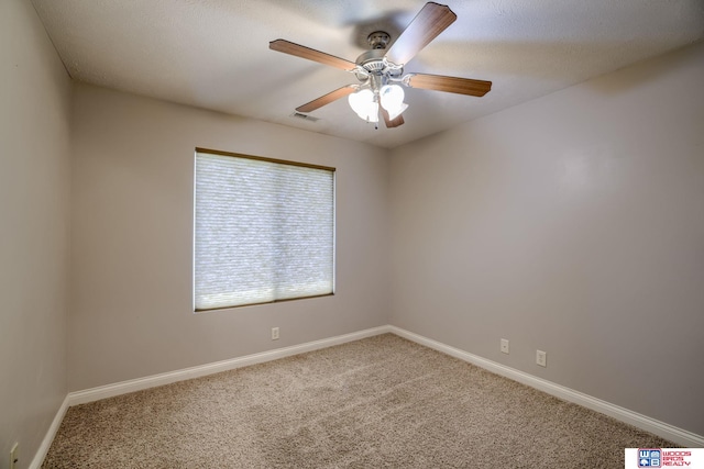 1215 Turtle Creek Rd, Lincoln, NE 68521 - unfurnished room with carpet floors and a ceiling fan