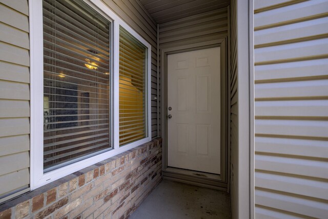 1215 Turtle Creek Rd, Lincoln, NE 68521 - entrance to property