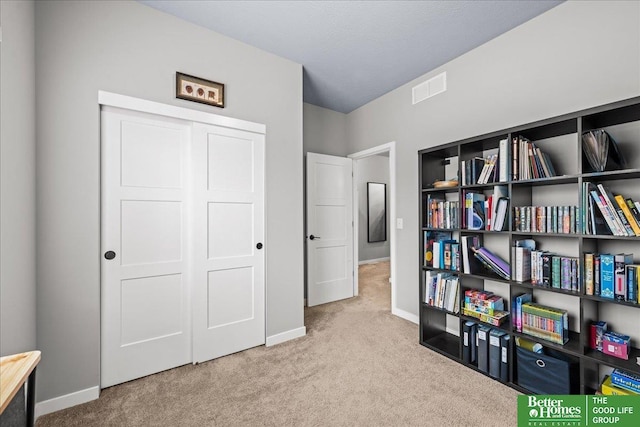 13512 S 55th St, Papillion, NE 68133 - sitting room featuring carpet and baseboards