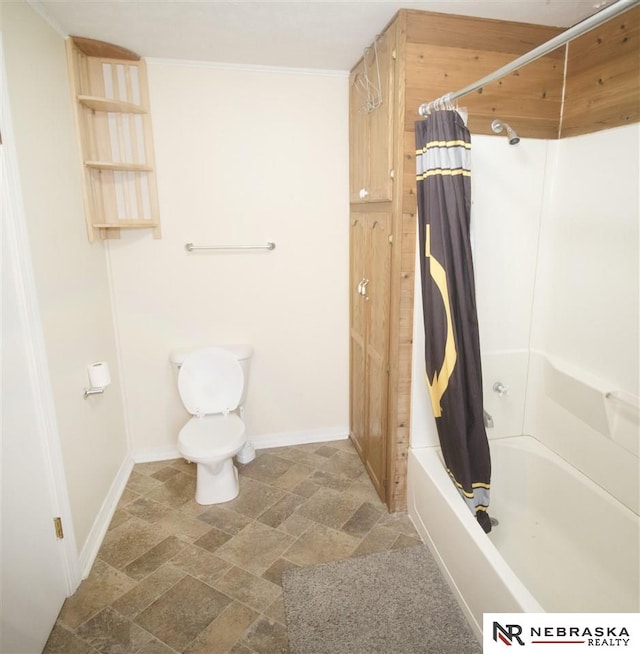 1548 E 5th St, Fremont, NE 68025 - full bath with stone tile floors, shower / bath combo, and crown molding