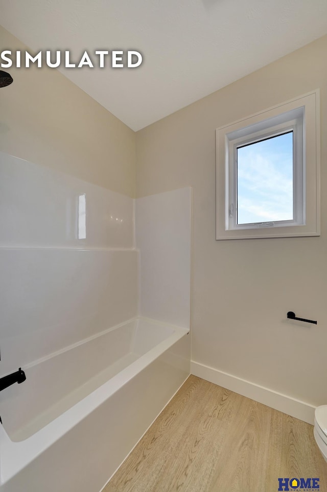 640 Eloise Ave, Lincoln, NE 68520 - full bath with wood finished floors and baseboards