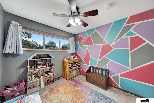 4721 Woodhaven Dr, Lincoln, NE 68516 - carpeted bedroom with a ceiling fan
