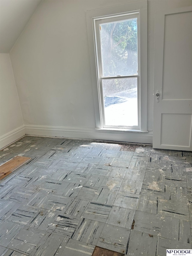2932 N 50th St, Lincoln, NE 68504 - bonus room featuring lofted ceiling
