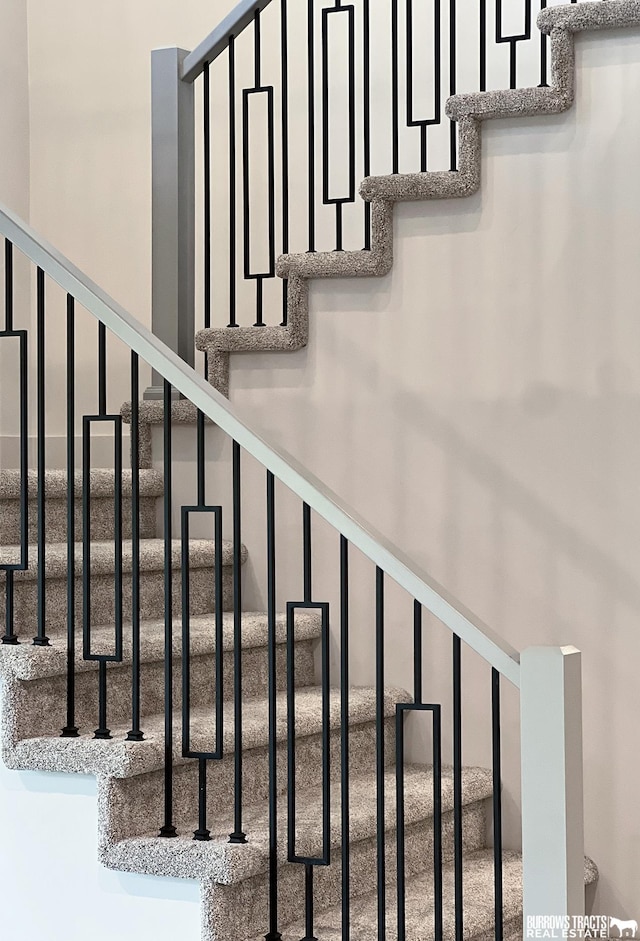 8150 S 185th St, Omaha, NE 68136 - view of staircase