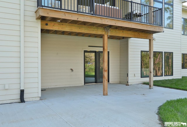 8150 S 185th St, Omaha, NE 68136 - view of patio / terrace
