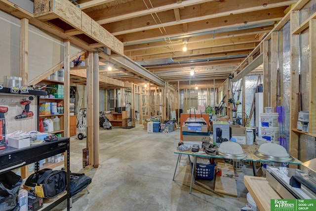 1608 Old Gaelic St, Bellevue, NE 68123 - view of below grade area