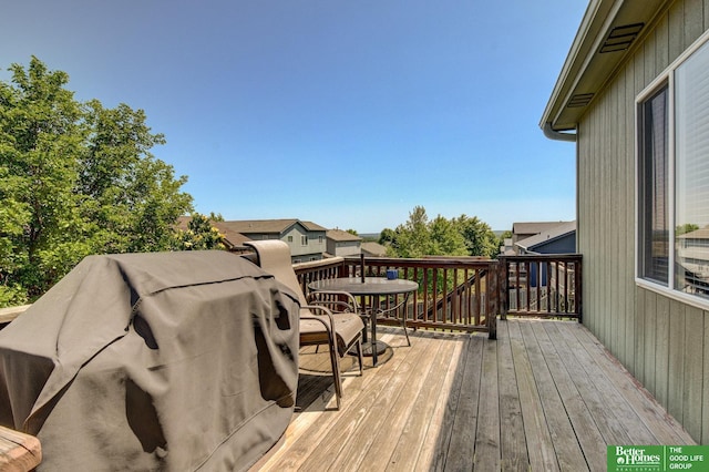 1608 Old Gaelic St, Bellevue, NE 68123 - wooden terrace featuring area for grilling