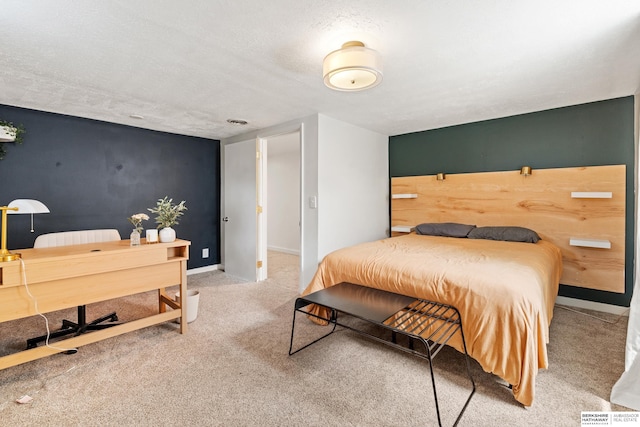 1133 S 96th St, Omaha, NE 68124 - bedroom featuring carpet floors, a textured ceiling, and a desk