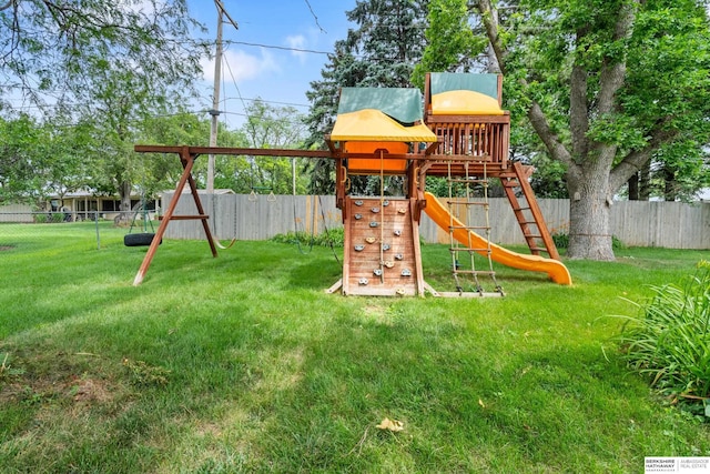 1133 S 96th St, Omaha, NE 68124 - view of play area with a fenced backyard