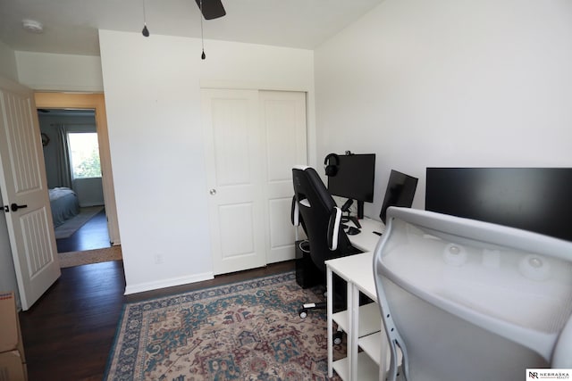 13719 S 43rd Ave, Bellevue, NE 68123 - home office with wood finished floors and ceiling fan