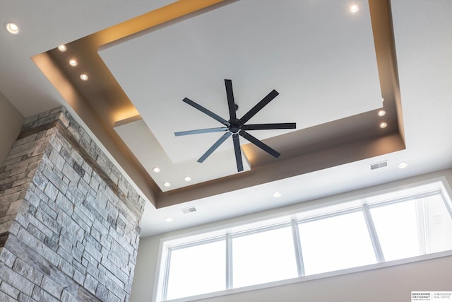 6217 N 295th St, Valley, NE 68064 - detailed view of recessed lighting and a ceiling fan
